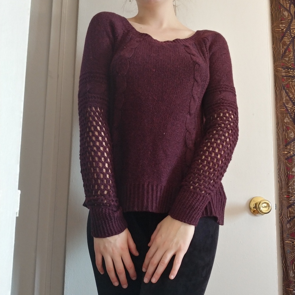 American Eagle sweater